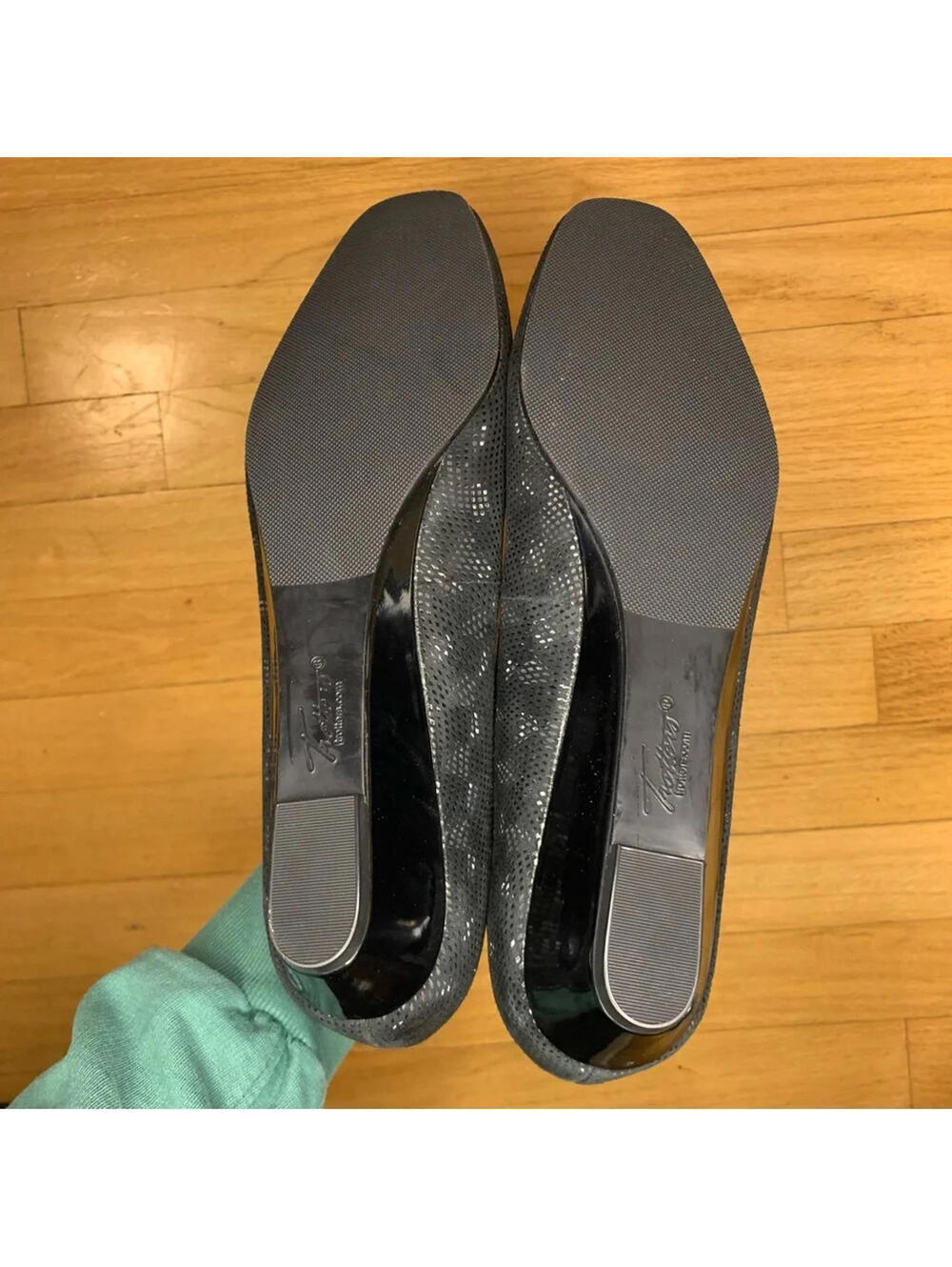 Trotters Lauren (Black 3D Patent Suede Leather) Slip-on Wedge Shoes - Size 11 SS - Picture 6 of 9